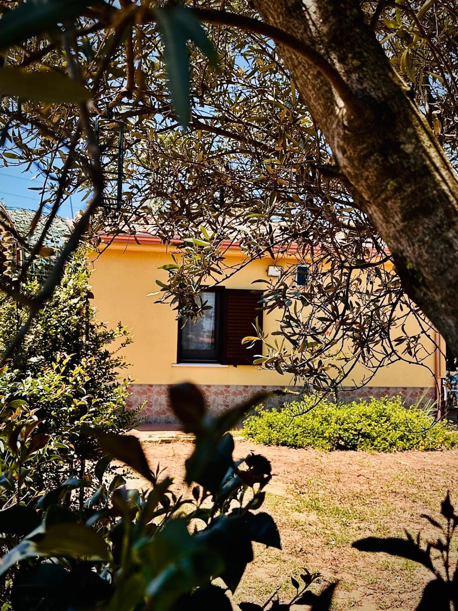 Casa Malo' Villa Ovile la Marinella Exterior photo